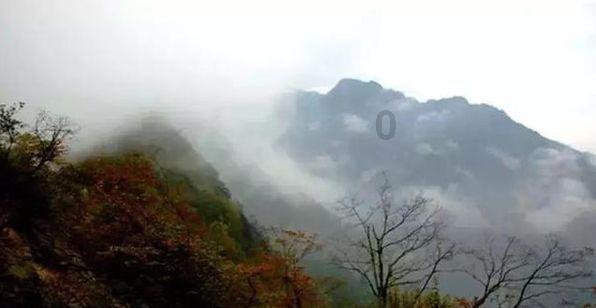 做出了伟大贡献指的是在世的人吗